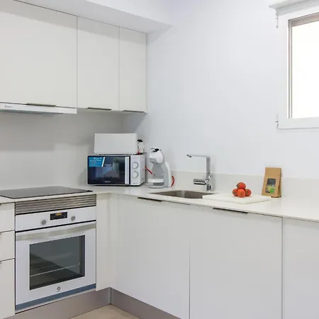 3 Bedroom Cozy In Апартаменты *